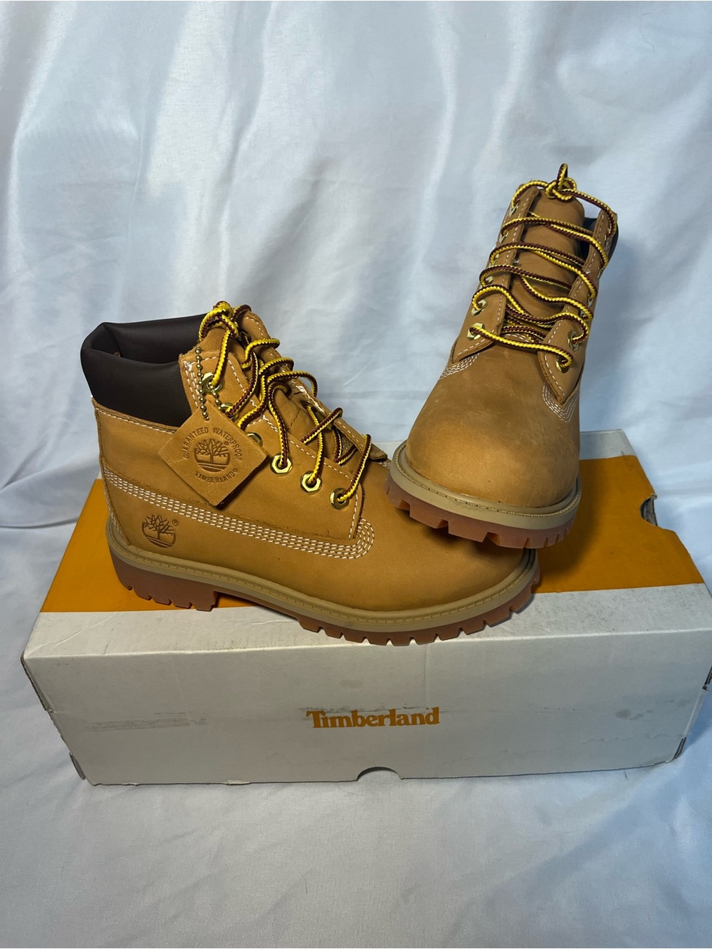 Timberland Boys 6” Premium Waterproof Boots Size 13.5 Wheat Nubuck With Box